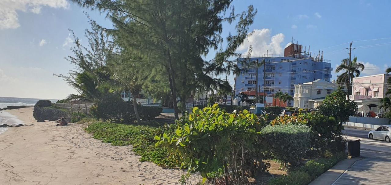 Hastings Towers 4D - Studio Apt Opp Beach Bridgetown Esterno foto