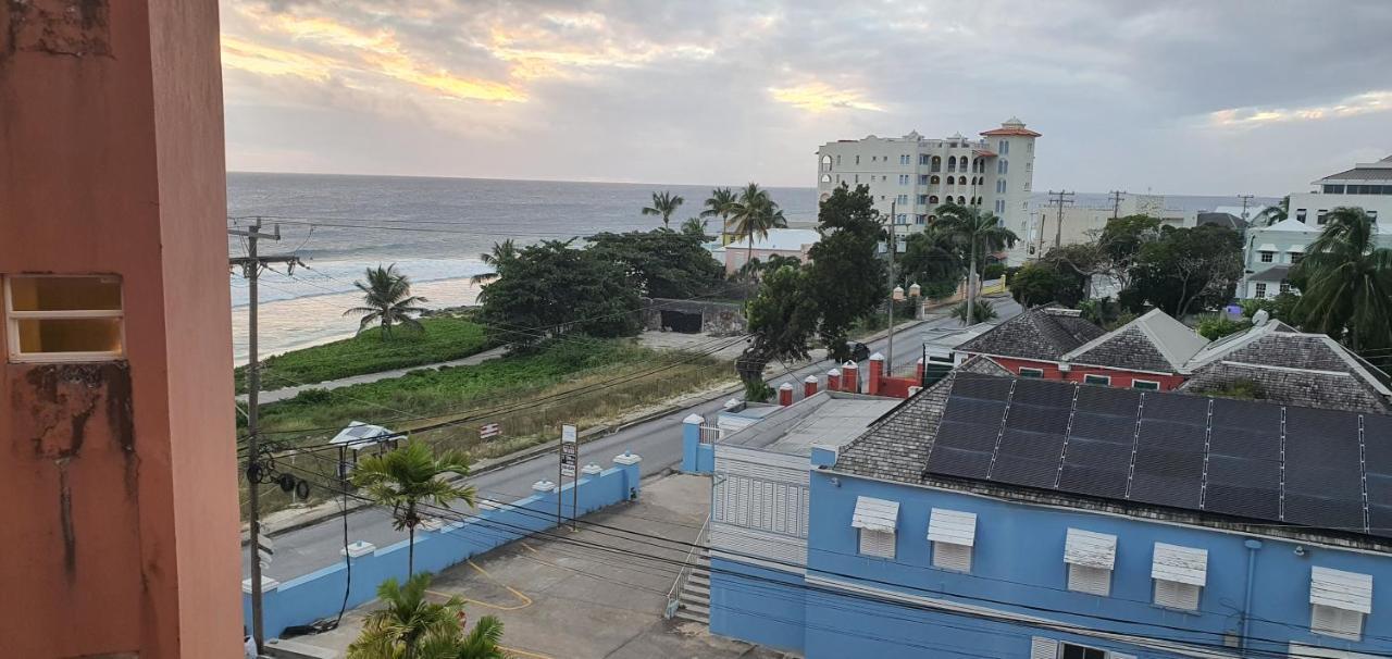 Hastings Towers 4D - Studio Apt Opp Beach Bridgetown Esterno foto
